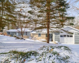 6 Crest Road