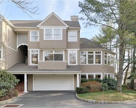 930 S Pine Creek