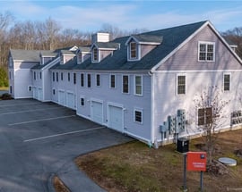 77 Lyme Street #2I