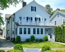 1100 Harbor Road