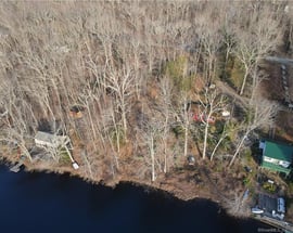 91 Lakeside Drive