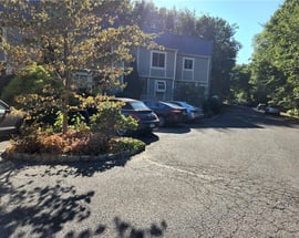 87 Strathmore Lane
