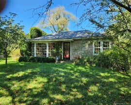 699 Pomfret Road