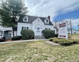 324 Albany Turnpike