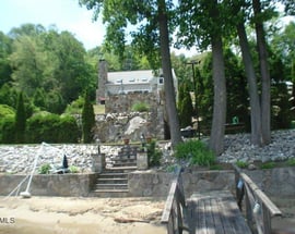 36 Candlewood