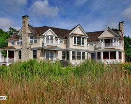 34 Edgewater Hillside