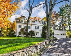 40 Winged Foot Drive