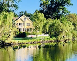 41 River Lane