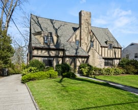 6 Fairway Drive