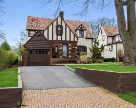 54 Parcot Avenue
