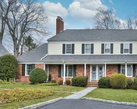 105 Seminary Street