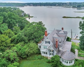 31 Contentment Island Road