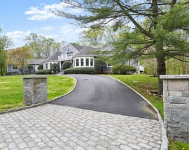 75 Tuckahoe Road