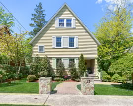 17 Hillcrest Avenue