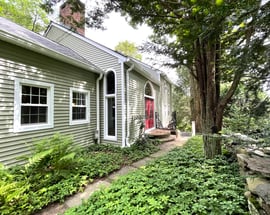 98 Carmel Hill Road North