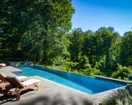 8 River Bend Lane