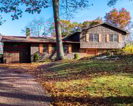 69 Horseshoe Road