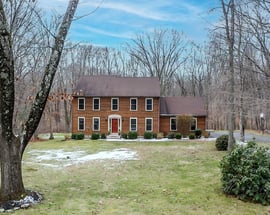 10 Twin Ridge Road