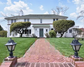665 Wolfs Lane