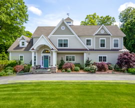 116 Stonehedge Drive North