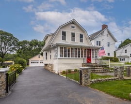 62 Raymond Street