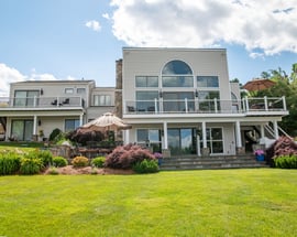 64 Arrowhead Road