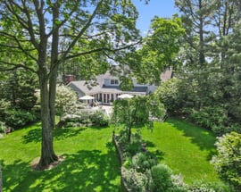 28 Byron Lane