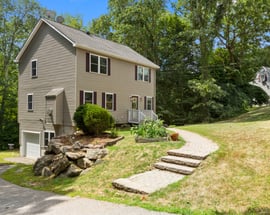 7 Chapman Lane, Ledyard, Ct 06339