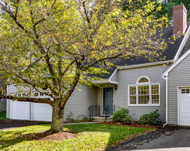 52 Woodbury Hill