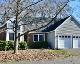 70 Woodbury Hill