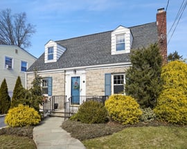 17 Holly Street