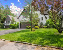 18 Vanderbilt Road