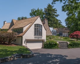 2 Hilltop Road