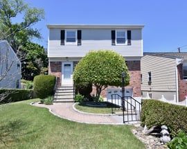 141 Aka 139 Windermere Drive