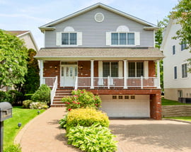 4 Apple Court