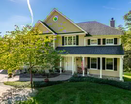 9 Canterbury Court