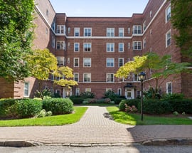 2 Midland Gardens #1C