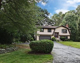 19 Round Hill Road