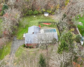 295 Wilton Road East