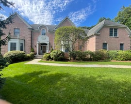 218 South Lake Drive