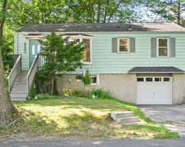 18 Oakdale Street