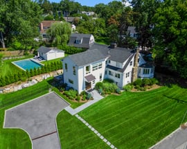 521 Shore Acres Drive