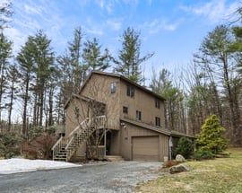 105 Harrington Rd