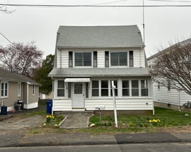 35 Magnolia Avenue