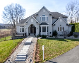 36 & 36R Holly Circle