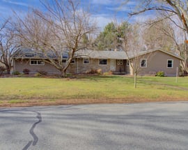35 Woodridge Circle