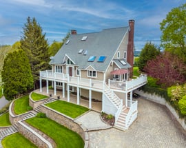 25 Gilbert Hill Road