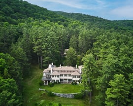 319 Under Mountain Rd