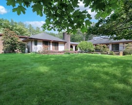 3853 Congress Street