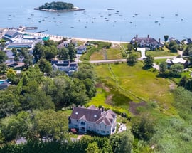 10 Middle Beach Road West